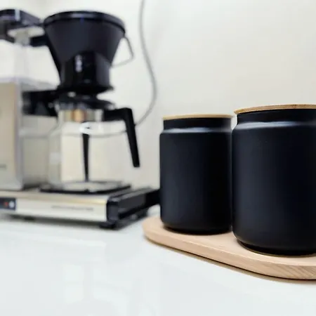 Bright & Modern Scandinavian Attic In Center 헬싱키