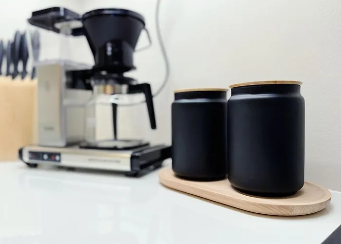 Bright & Modern Scandinavian Attic In Center Ελσίνκι