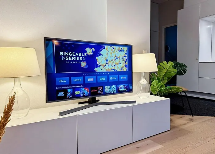 Bright & Modern Scandinavian Attic In Center Ελσίνκι