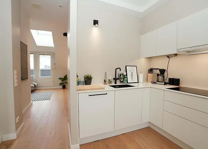 Bright & Modern Scandinavian Attic In Center Apartment *