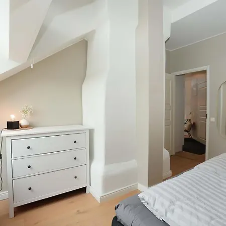 Bright & Modern Scandinavian Attic In Center *